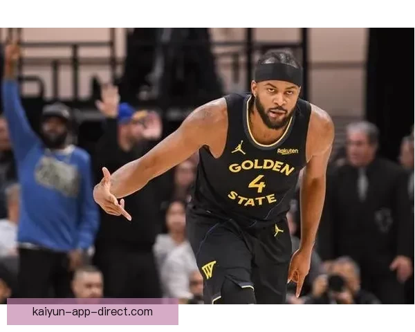 穆迪接受医疗处理双方球员眼含泪水全场沉寂气氛令人动容